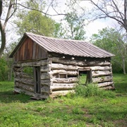 Ingram's Pioneer Log Cabin Village