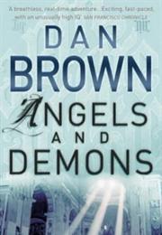 Angels &amp; Demons (Dan Brown)