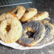Montreal Bagel