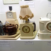 First All-Electric Automatic Tea Maker Introduced (1933)