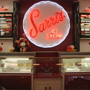 Sarris Candies