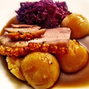 Krustenbraten Mit Dunkelbiersoße