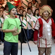 Put on a Christmas Play