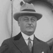 Mortimer L. Schiff