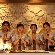 8 Handed Massage at Nagaworld, Phnom Penh, Cambodia