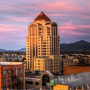 Roanoke 141,000 (Urban)