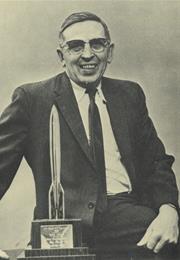 Clifford D. Simak (5)