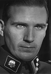 Amon Göth - Schindler's List (1993)