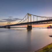Krefeld-Uerdinger Brücke