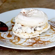 Meringue With Coffee Cream