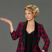 Jenna Elfman