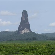 São Tomé and Príncipe: Pico De São Tomé (6,640 Ft)