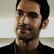 Lucifer Morningstar (Lucifer)