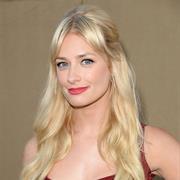 Beth Behrs