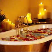 Share a Candlelit Bath