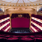 Watch an Opera at the Royal Opera House