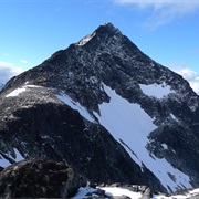 Store Knutsholstinden