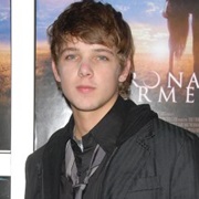 Max Thieriot