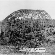 Tiis Tseba (Civiv: Col Apache Capital)