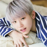 Seventeen Woozi