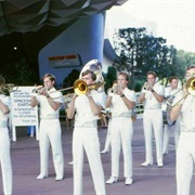 Future World Brass