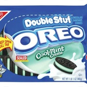 Double Stuf Cool Mint Oreo