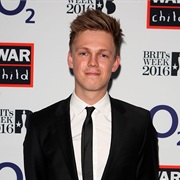 Caspar Lee