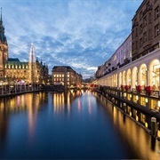 Jungfernstieg, Hamburg