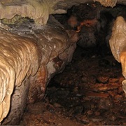 Bell Witch Cave