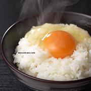 Tamago-Kake Gohan (卵かけ御飯)