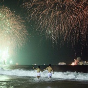 Jump Seven Waves- Brazil