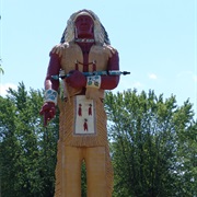 Hiawatha, World's Largest Indian, Ironwood, Michigan