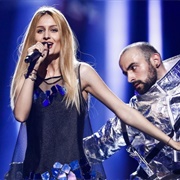 Lidia Isac-Falling Stars