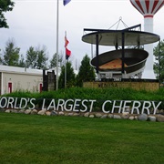 World&#39;s Largest Cherry Pie Pan, Charlevoix, Michigan