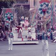 Parade: "Donald's 50th Birthday" (1984)