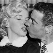 Joe Dimaggio &amp; Marilyn Monroe