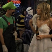 "It's Always Sunny in Philadelphia" Who Got Dee Pregnant?