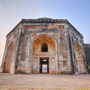 Mehrauli Archaeological Park, India
