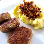Faschierte Laibchen Mit Erdäpfelpüree