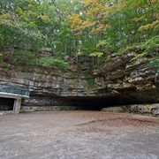 Dunbar Cave State Park, Tennessee