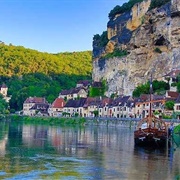 River Cruising on the Dordogne, France