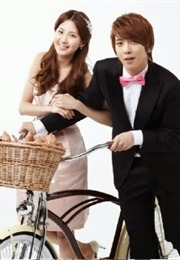 Jung Yong-Hwa & Seohyun (2009)