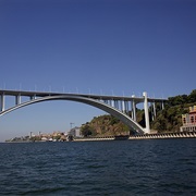 Arrábida Bridge, Porto