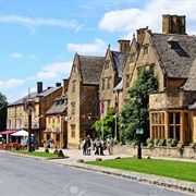 High Street, Broadway