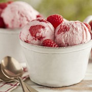 Raspberry Frozen Yogurt
