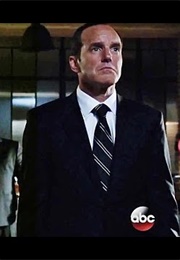 Agents of S.H.I.E.L.D. S2ep1: Shadows (2014)