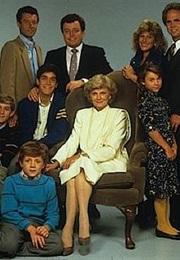 The New Leave It to Beaver: "Home for Christmas" (1986)