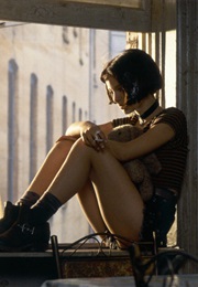Natalie Portman - Leon: The Professional (1994)