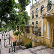 St Lazarus Church District