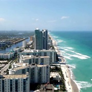 Hallandale Beach, Florida